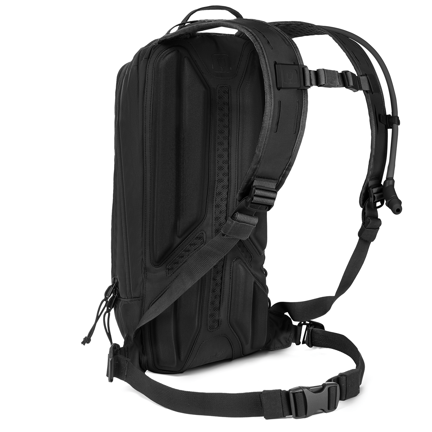 paragon-hydration-pack-p4 Paragon_Black_Quarter.png