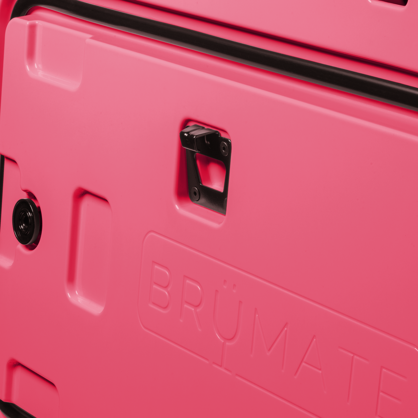 brutank-r3 brutank-55qt-neonpink-bottle-opener.png